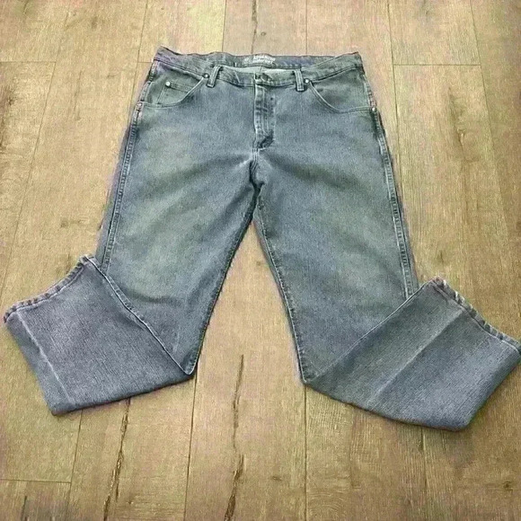 WRANGLER 47MACSB Advanced Comfort Jeans Mens 36x30 Blue Regular Fit - Picture 1 of 11